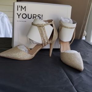 NWT. Long Tall Sally, Mackenzie Strappy Heel 13